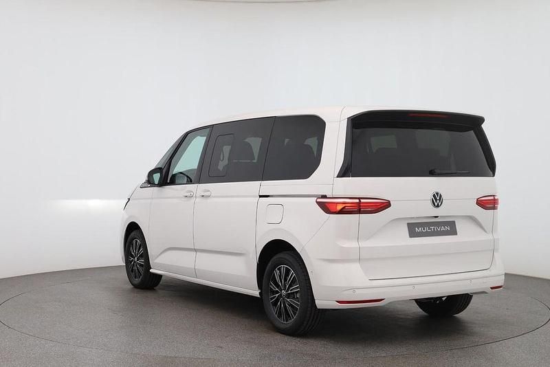 Neu VW Multivan Business 150 PS (110 kW) 2026 Weiß Van