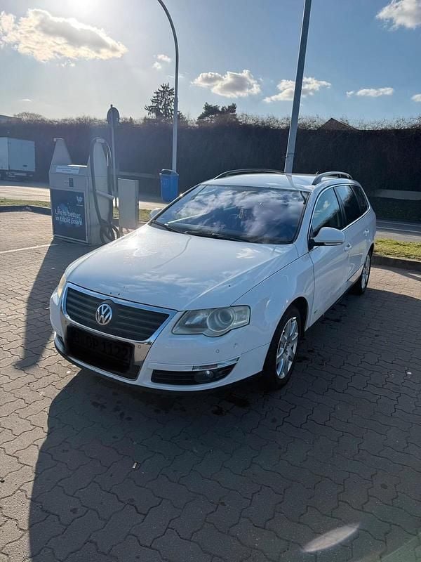 Gebraucht VW Passat 140 PS (102 kW) 2008 Weiß Kombi