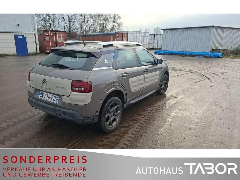 Gebraucht Citroën C4 Feel 82 PS (60 kW) 2015 Lackierung tapenade/deckende l SUV