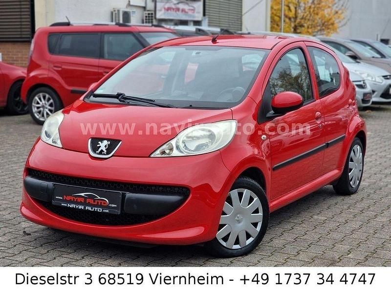 Rot Gebraucht 2006 Peugeot 107 Filou Kleinwagen | 3.690 € (Teuer) - Bild 1/4