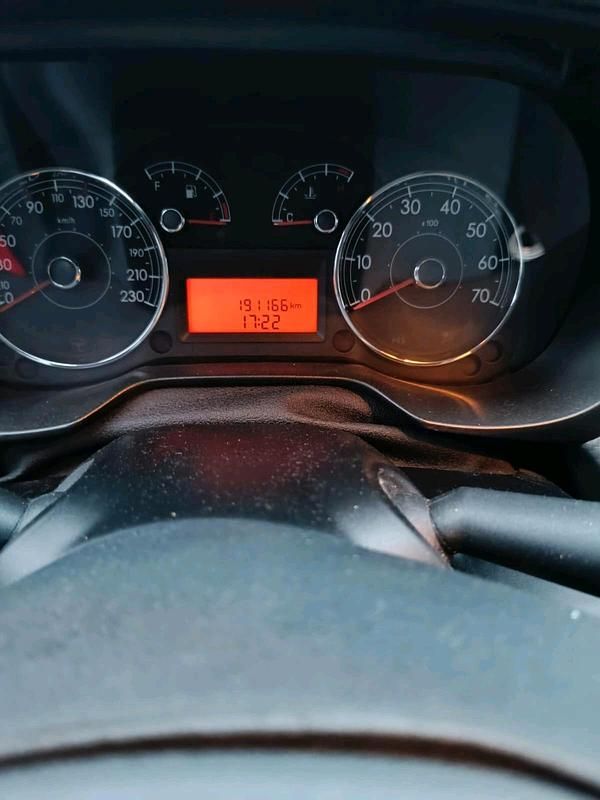 Gebraucht Fiat Punto 70 PS (51 kW) 2010 Rot Kleinwagen