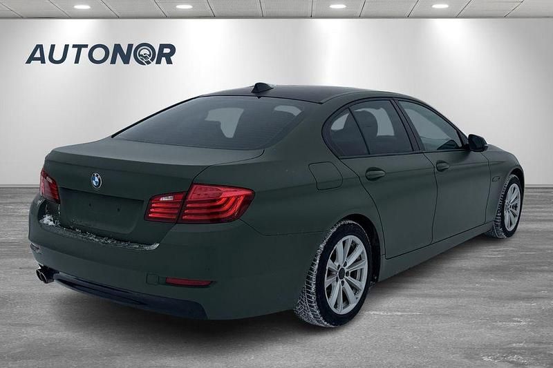 Gebraucht BMW 520 190 PS (139 kW) 2015 Grün Limousine