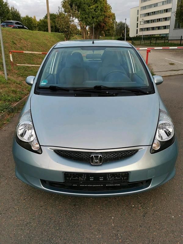 Blau Gebraucht 2007 Honda Jazz Kleinwagen | 2.900 € (Fairer Preis) - Bild 1/4
