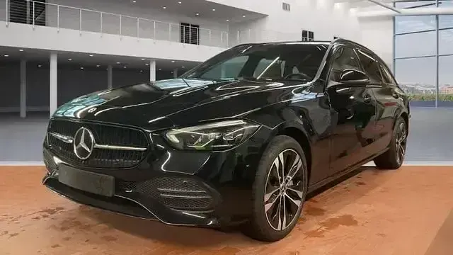 Gebraucht Mercedes C300e Night 313 PS (230 kW) 2022 Schwarz Limousine