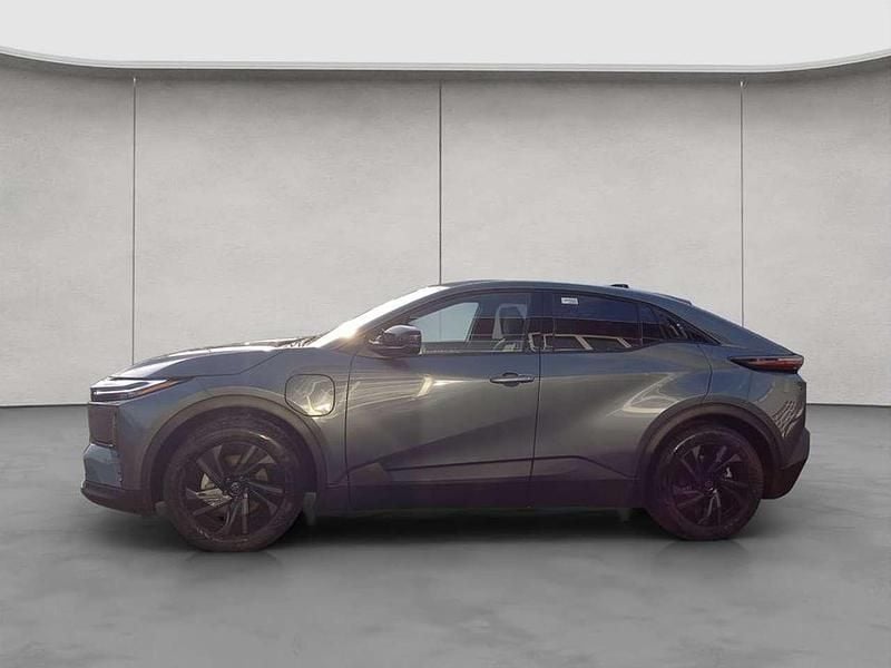 Neu Toyota C-HR+ 164 kW (224 PS) 2026 Orange SUV