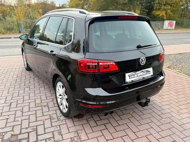 Gebraucht VW Golf Sportsvan Highline 125 PS (91 kW) 2016 Schwarz Van / Kleinbus