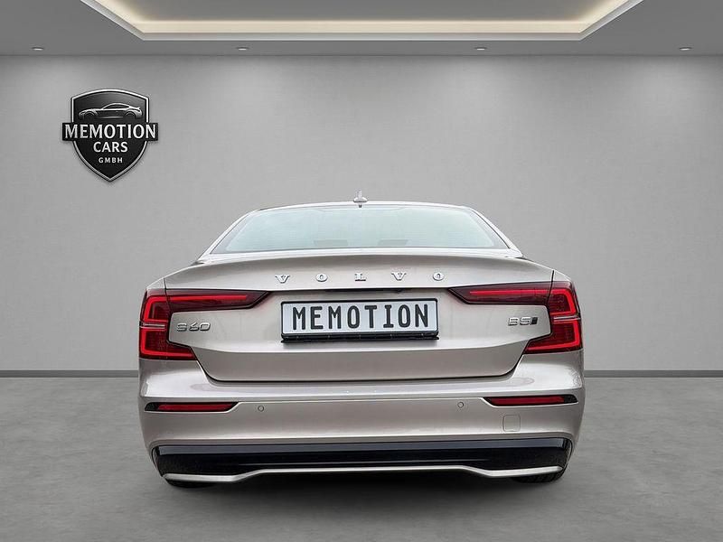 Gebraucht Volvo S60 250 PS (183 kW) 2023 Gold Limousine