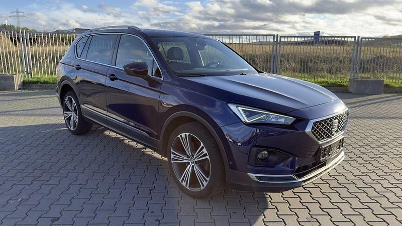 Blau Gebraucht 2020 Seat Tarraco 4Drive SUV | 22.900 € (Superpreis) - Bild 1/4