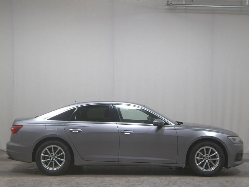 Taifungrau metallic Gebraucht 2019 Audi A6 Ambiente Limousine | 25.680 € (Fairer Preis) - Bild 1/4