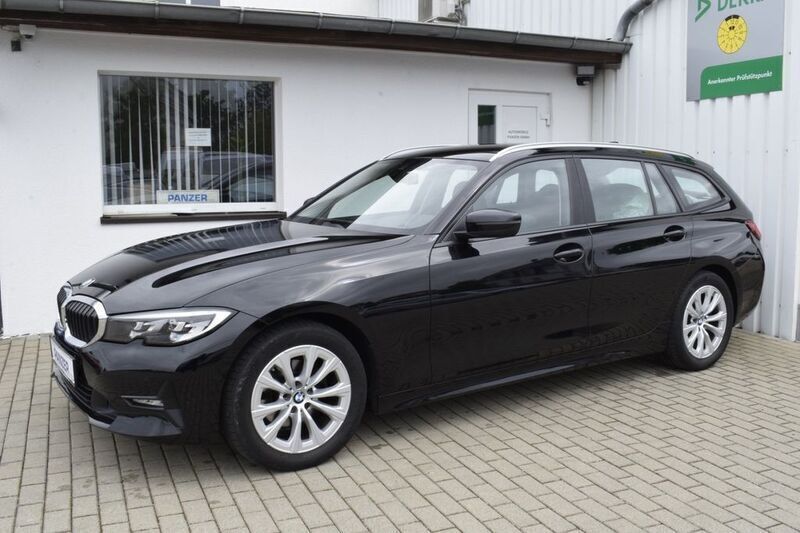 Schwarz Gebraucht 2020 BMW 320 Limousine | 21.890 € (Superpreis) - Bild 1/4