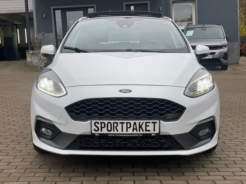 Gebraucht Ford Fiesta ST 200 PS (147 kW) 2019 Weiß (frostweiß) Kleinwagen