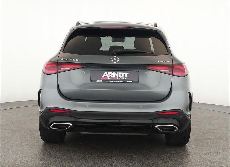 Gebraucht Mercedes GLC300 AMG Line Premium Plus 258 PS (189 kW) 2023 Grau SUV