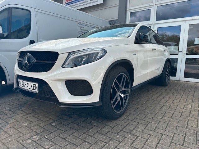 Weiß Gebraucht 2019 Mercedes GLE43 AMG AMG Limousine | 42.990 € (Teuer) - Bild 1/4