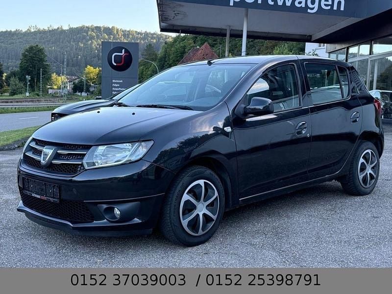 Schwarz Gebraucht 2015 Dacia Sandero Lauréate Kleinwagen | 2.699 € (Superpreis) - Bild 1/4