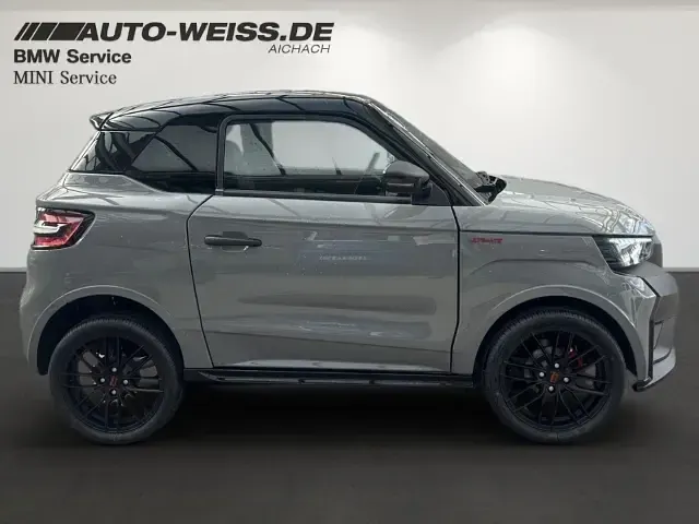 Neu Ligier JS50 2026 Grau Kleinwagen
