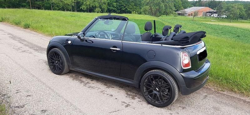 Gebraucht Mini Cooper 122 PS (89 kW) 2015 Schwarz Kleinwagen