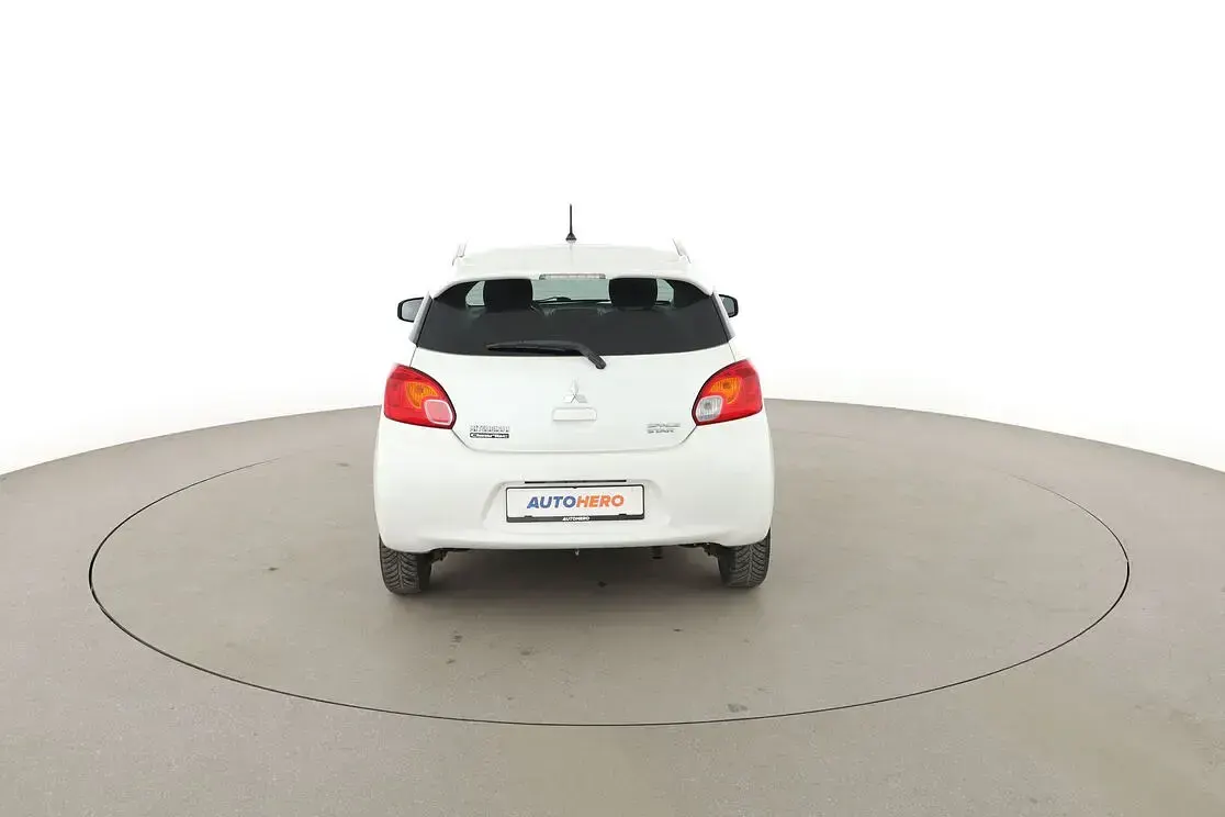 Gebraucht Mitsubishi Space Star Diamant Edition 80 PS (58 kW) 2016 Weiß Kleinwagen