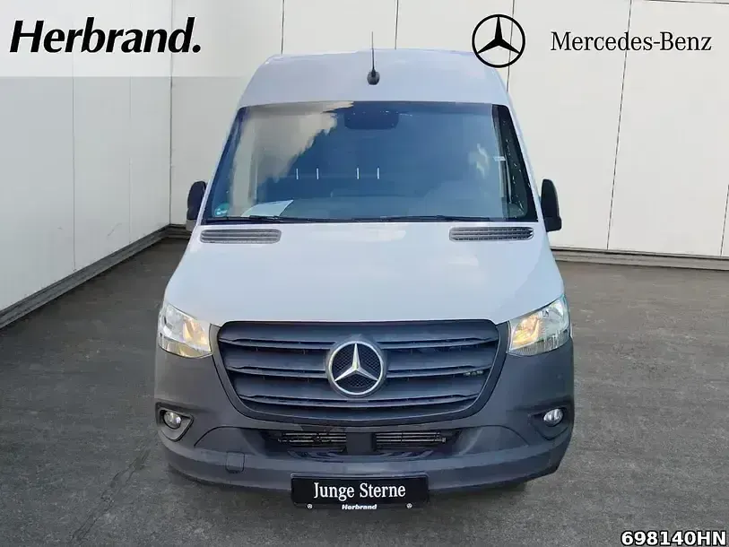 Gebraucht Mercedes Sprinter 143 PS (105 kW) 2021 Weiß Van