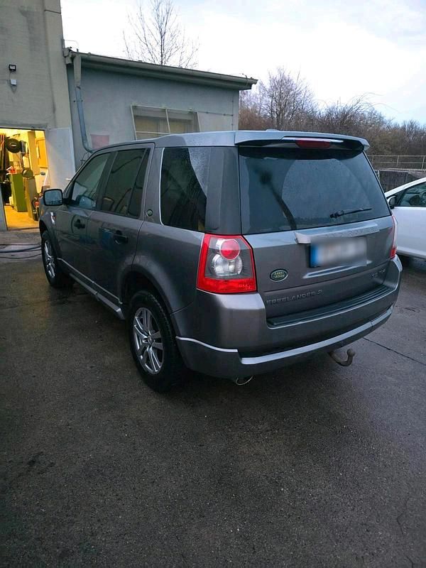 Gebraucht Land Rover Freelander 2 165 PS (121 kW) 2008 Silber SUV