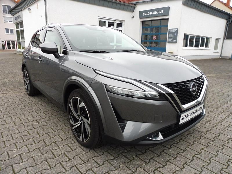 Grau Gebraucht 2022 Nissan Qashqai Tekna+ SUV | 28.900 € (Fairer Preis) - Bild 1/4