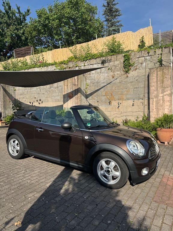 Braun Gebraucht 2010 Mini One Cabriolet Cabrio | 8.500 € (Fairer Preis) - Bild 1/4