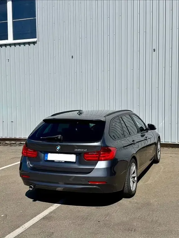 Second-hand BMW 320 184 CP (135 kW) 2012 Gri Break