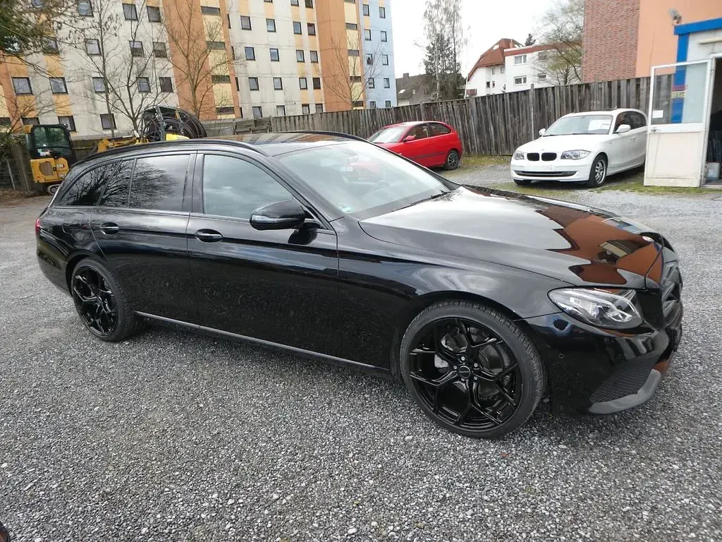 Occasion Mercedes E200 160 ch (117 kW) 2019 Noir Berline