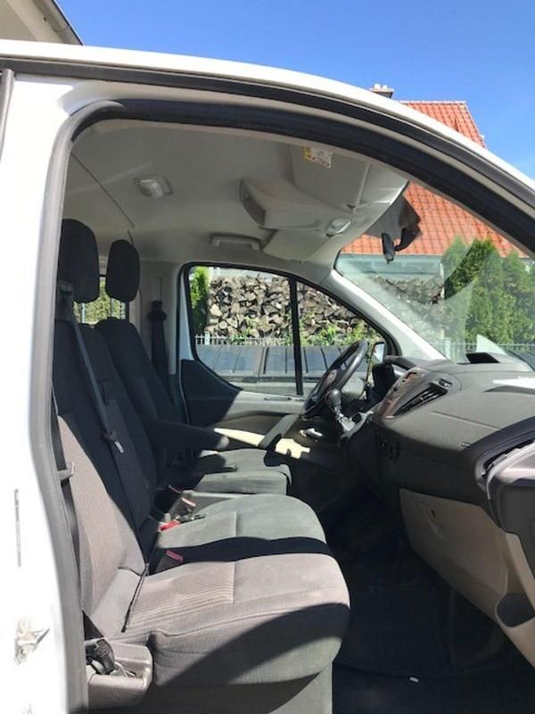 Gebraucht Ford Transit Custom 105 PS (77 kW) 2016 Weiß Van / Kleinbus