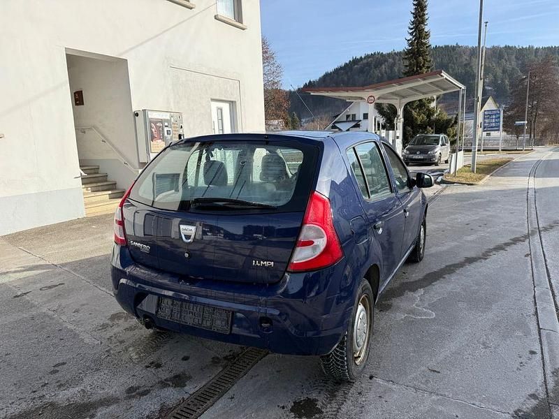 Gebraucht Dacia Sandero 75 PS (55 kW) 2008 Blau Limousine