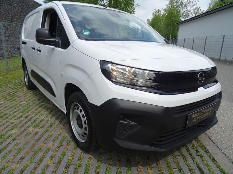Gebraucht Opel Combo 131 PS (96 kW) 2024 Weiß Van / Kleinbus