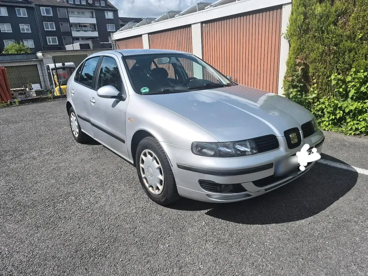 Gebraucht Seat Leon 105 PS (77 kW) 2004 Silber Kleinwagen
