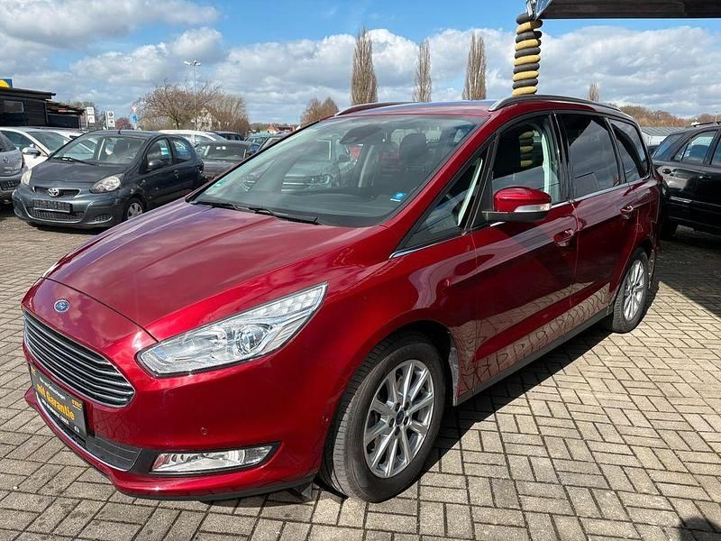 Gebraucht Ford Galaxy Titanium 150 PS (110 kW) 2016 Rot Van / Kleinbus