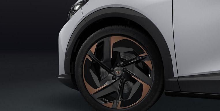 Neu Cupra Tavascan Endurance 210 kW (286 PS) 2026 White silver SUV