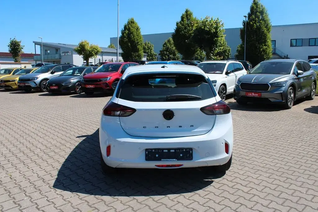 Neu Opel Corsa-e Edition 100 kW (136 PS) 2026 Weiß Kleinwagen