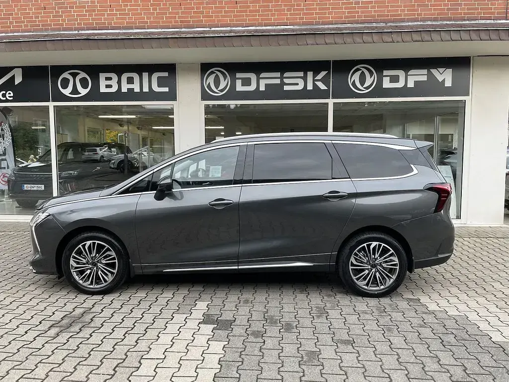 Nouvelle DFSK Forthing 4 177 ch (130 kW) 2026 Gris Monospace