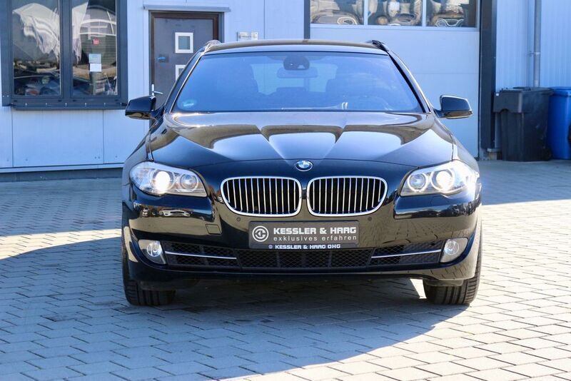 Gebraucht BMW 528 M Sport 245 PS (180 kW) 2012 Schwarz Limousine