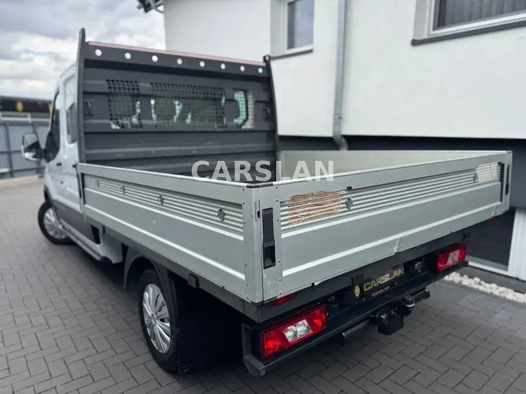 Gebraucht Ford Transit 101 PS (74 kW) 2016 Weiß Van / Kleinbus