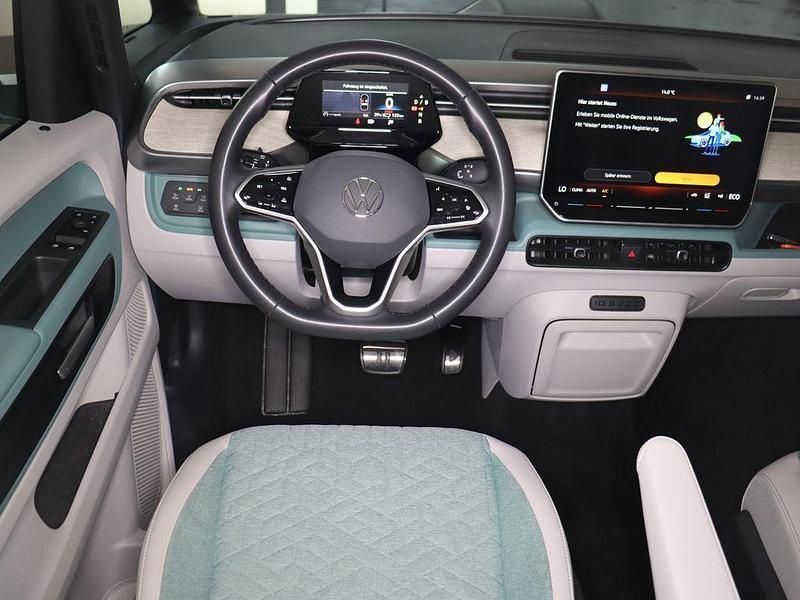 Gebraucht VW ID. Buzz Pro 210 kW (286 PS) 2025 Monosilber metallic Van / Kleinbus