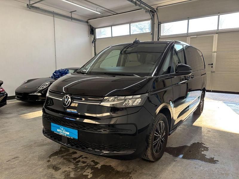 Schwarz Gebraucht 2022 VW Multivan R Van | 42.970 € (Superpreis) - Bild 1/4