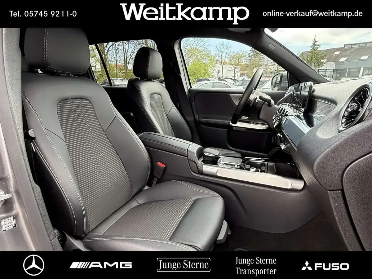Gebraucht Mercedes GLB200 Progressive 163 PS (119 kW) 2021 Lack mountaingrau SUV