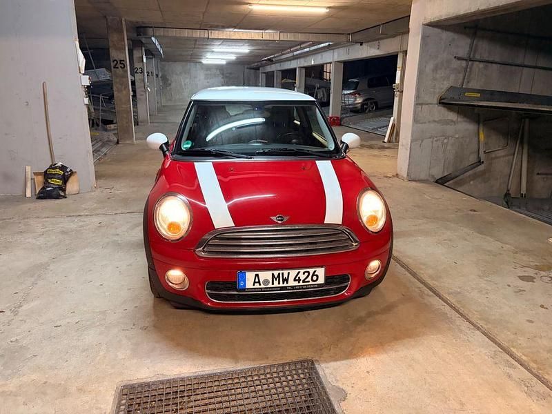 Gebraucht Mini Cooper D 109 PS (80 kW) 2009 Rot Kleinwagen