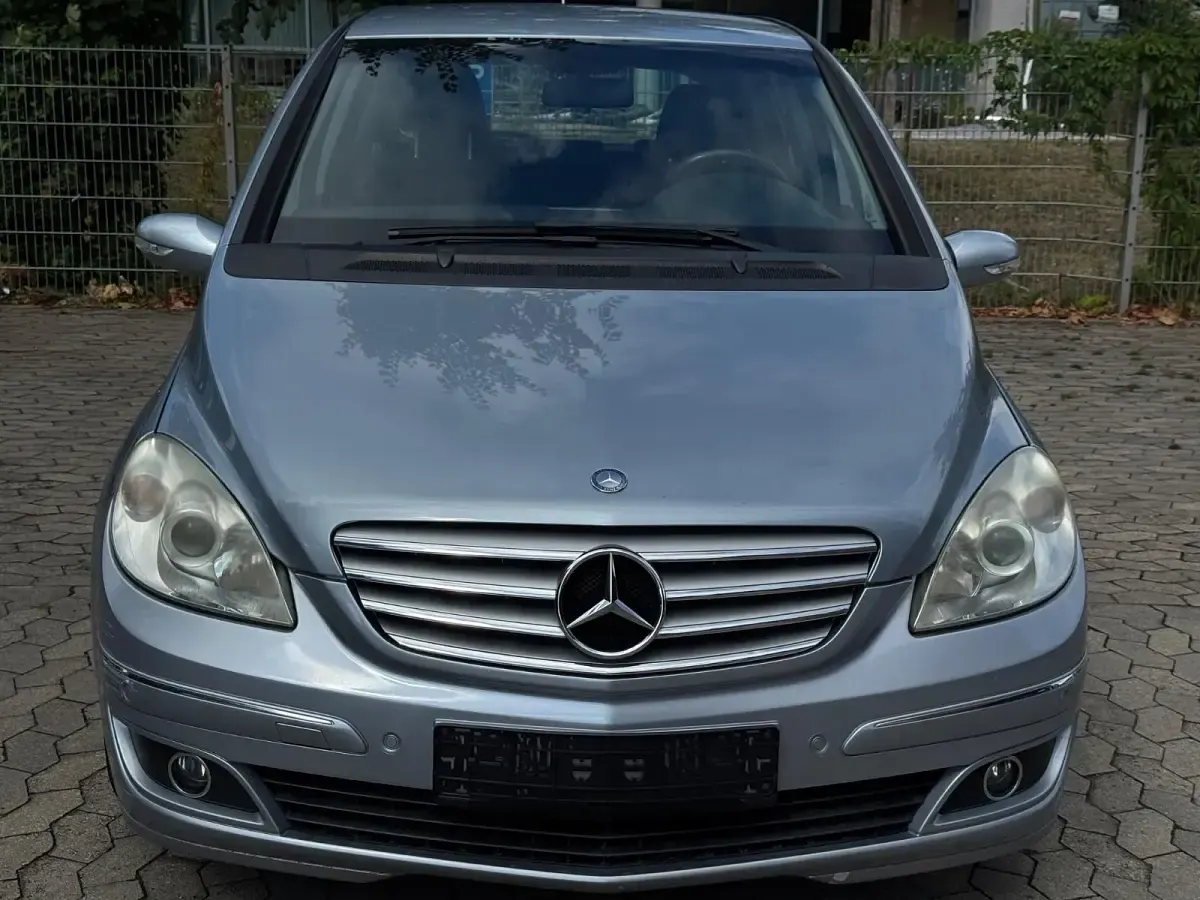 Gebraucht Mercedes B170 116 PS (85 kW) 2007 Blau Van / Kleinbus