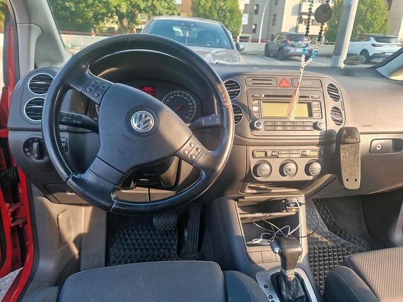 Rot Gebraucht 2006 VW Golf Plus Cross Van / Kleinbus | 2.350 € (Superpreis) - Bild 1/4