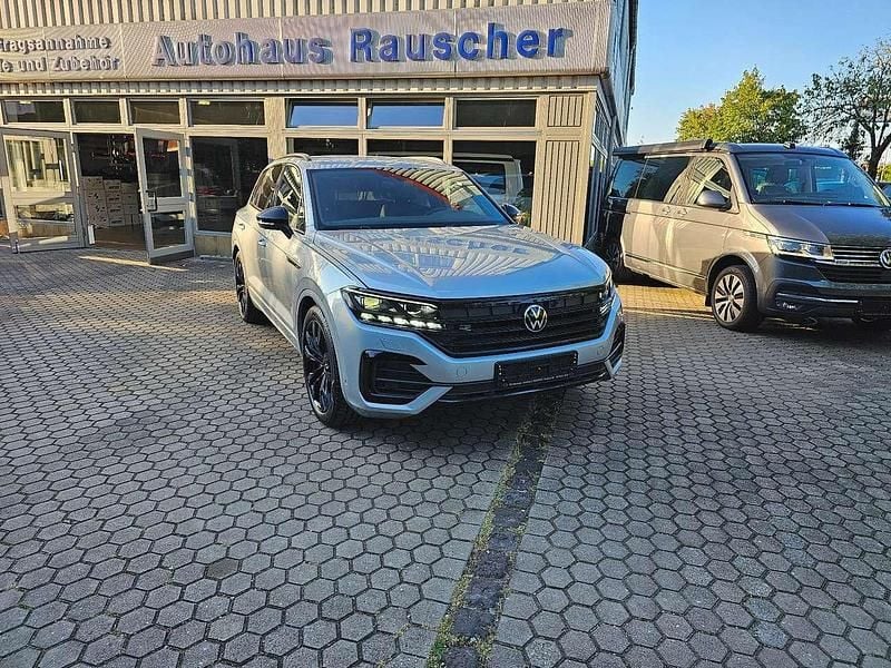 Oyster silver metallic Gebraucht 2025 VW Touareg R-line SUV | 76.000 € (Superpreis) - Bild 1/4