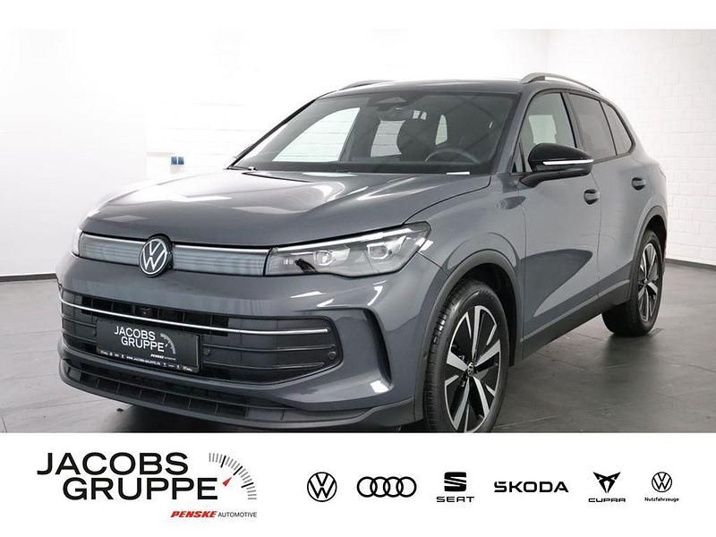 Grau Gebraucht 2025 VW Tiguan Goal SUV | 40.880 € (Superpreis) - Bild 1/4