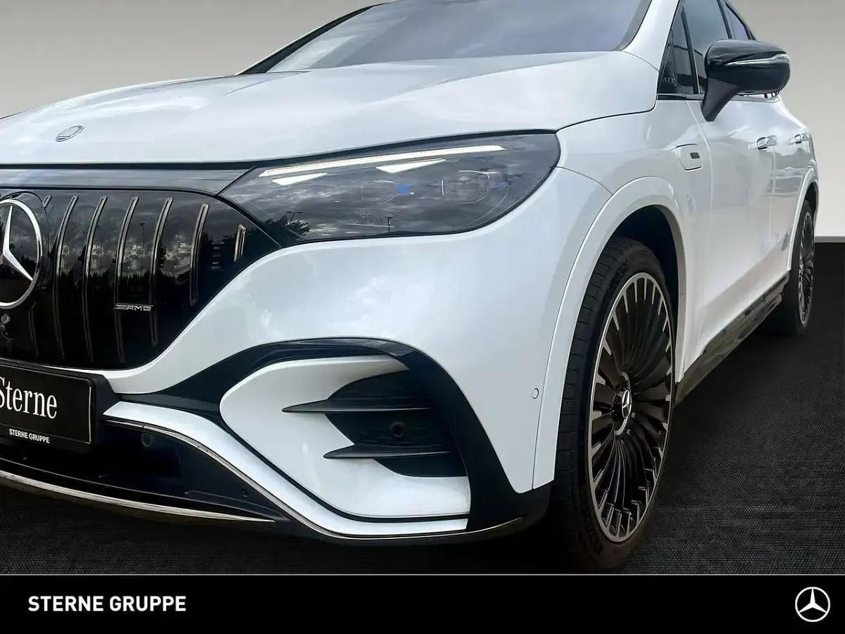 Gebraucht Mercedes EQE AMG 53 Premium Plus 459 kW (625 PS) 2024 Manufaktur lack manufaktur opa SUV