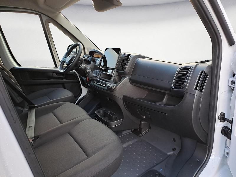 Neu Peugeot Boxer 140 PS (102 kW) 2025 Weiß Van