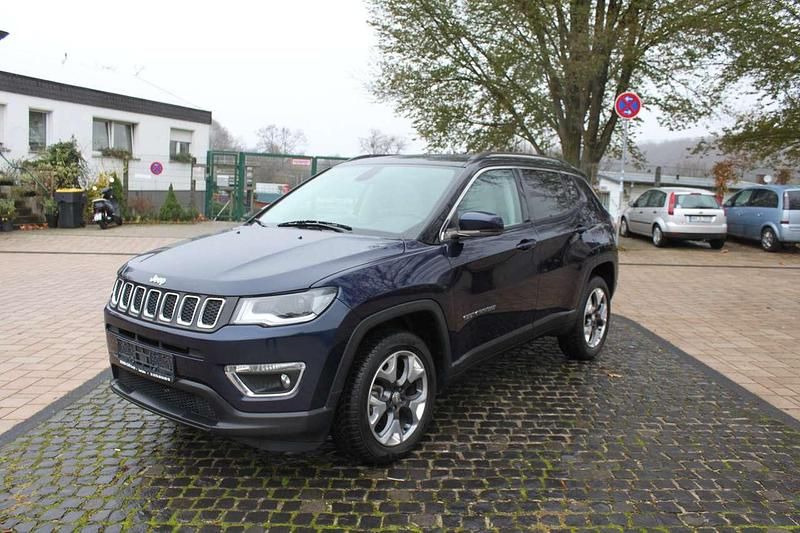 Gebraucht Jeep Compass Sport 182 PS (133 kW) 2020 Jazz blue pearl coat SUV