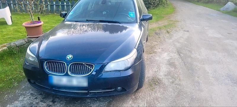 Second-hand BMW 525 177 CP (130 kW) 2004 Albastru Break