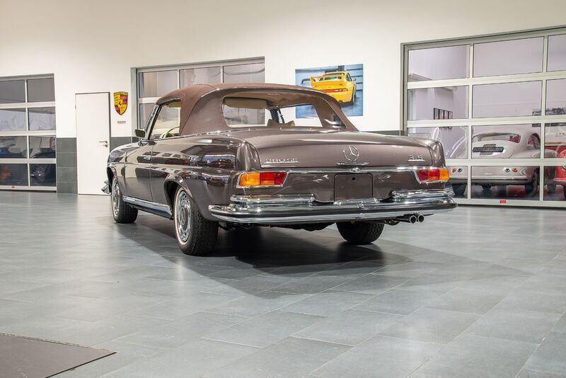 Gebraucht Mercedes W111 200 PS (147 kW) 1971 Braun Cabrio
